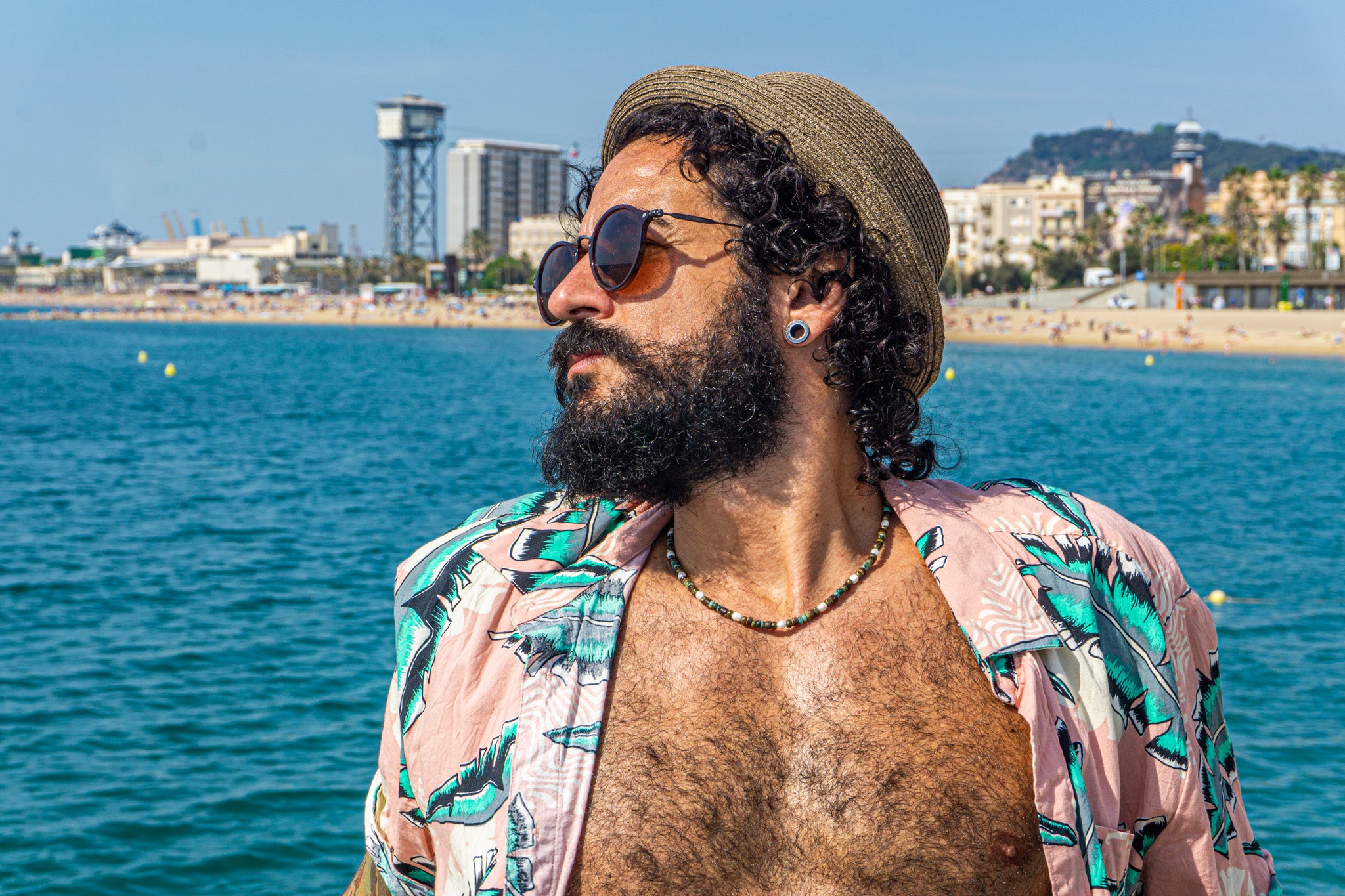 mens pearls coconut and green jasper gemstone choker necklace- wander jewellery