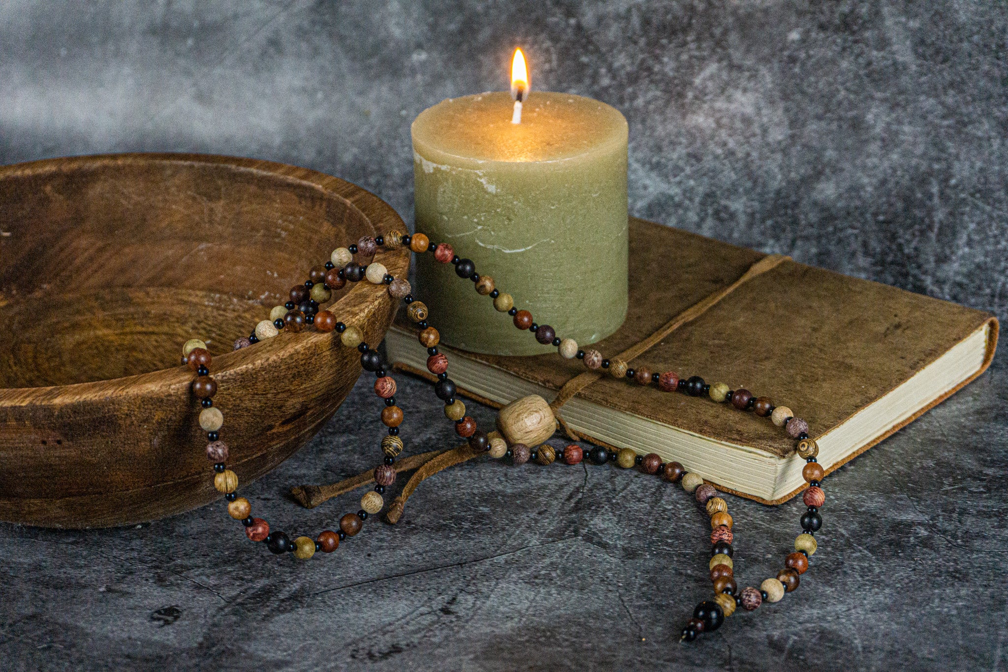 extralong colorful wooden beaded necklace with onyx pendant- wander jewellery