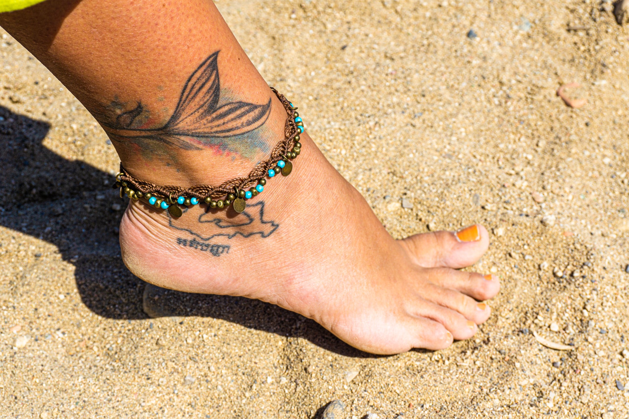 womens boho macrame anklet with turquoise gemstone and charms- wander jewellery