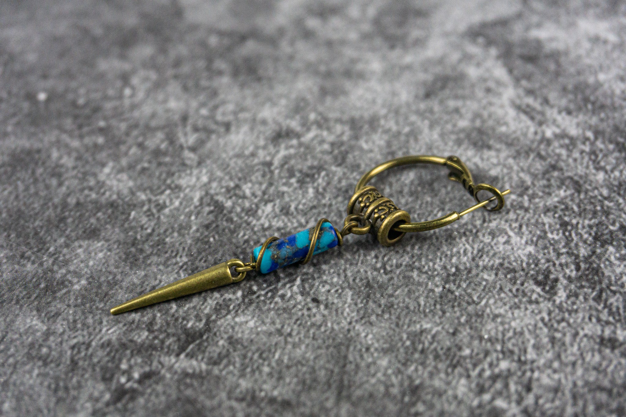 lapis lazuli barrel gemstone drop spike earring. wander jewellery