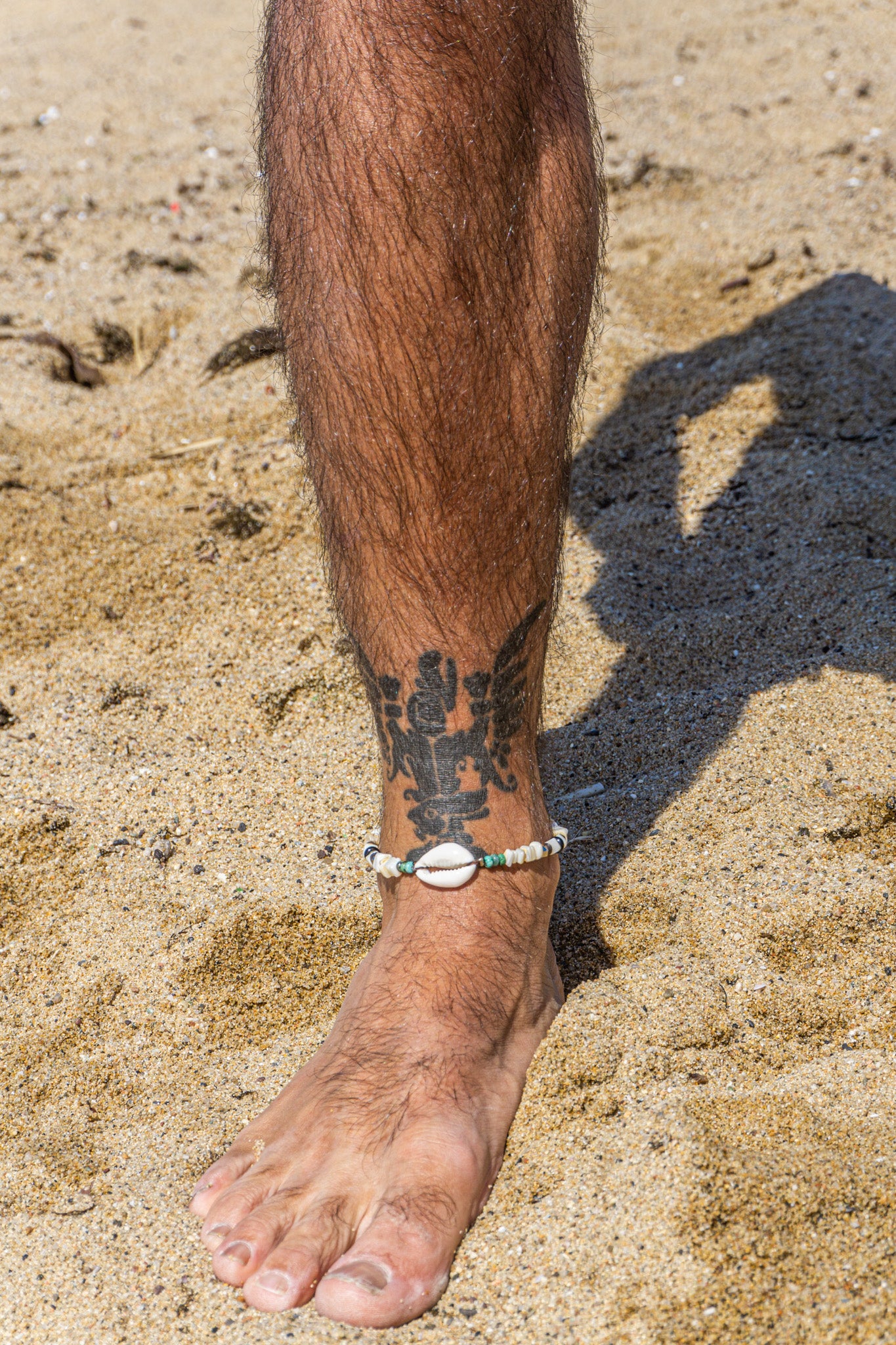 mens white coral chips anklet with green jasper gemstone and a cowrie shell- wander jewellery