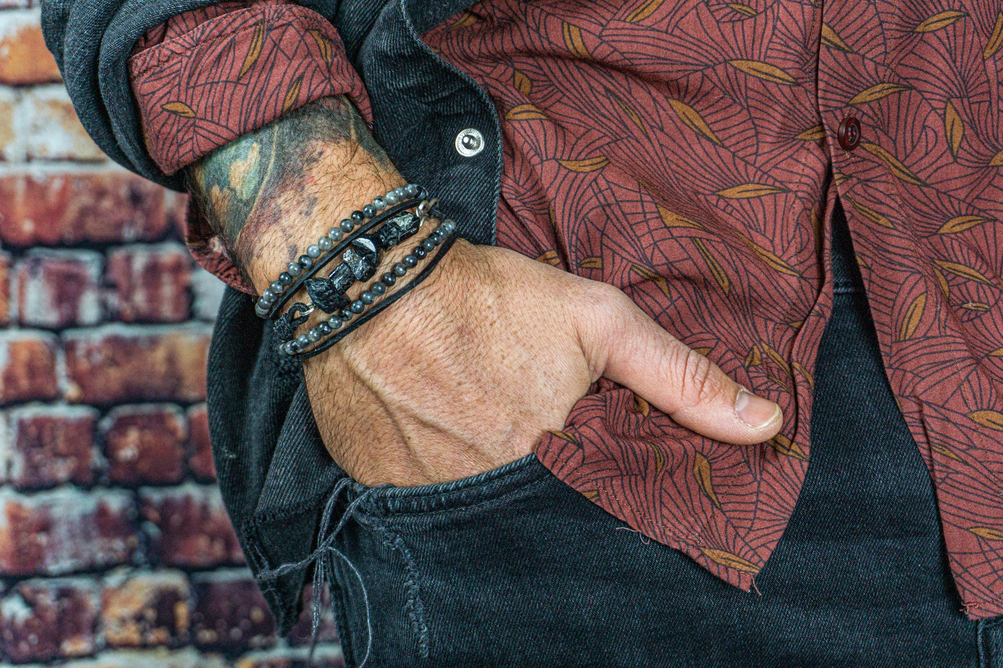 Tourmaline and labradorite leather bracelet