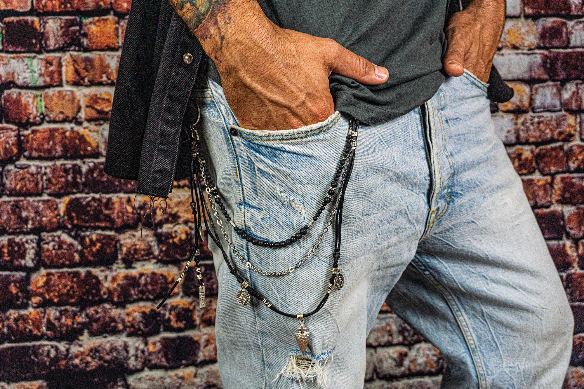 multistrand wallet keychain , made of black leather, black lava and stainless steel chain