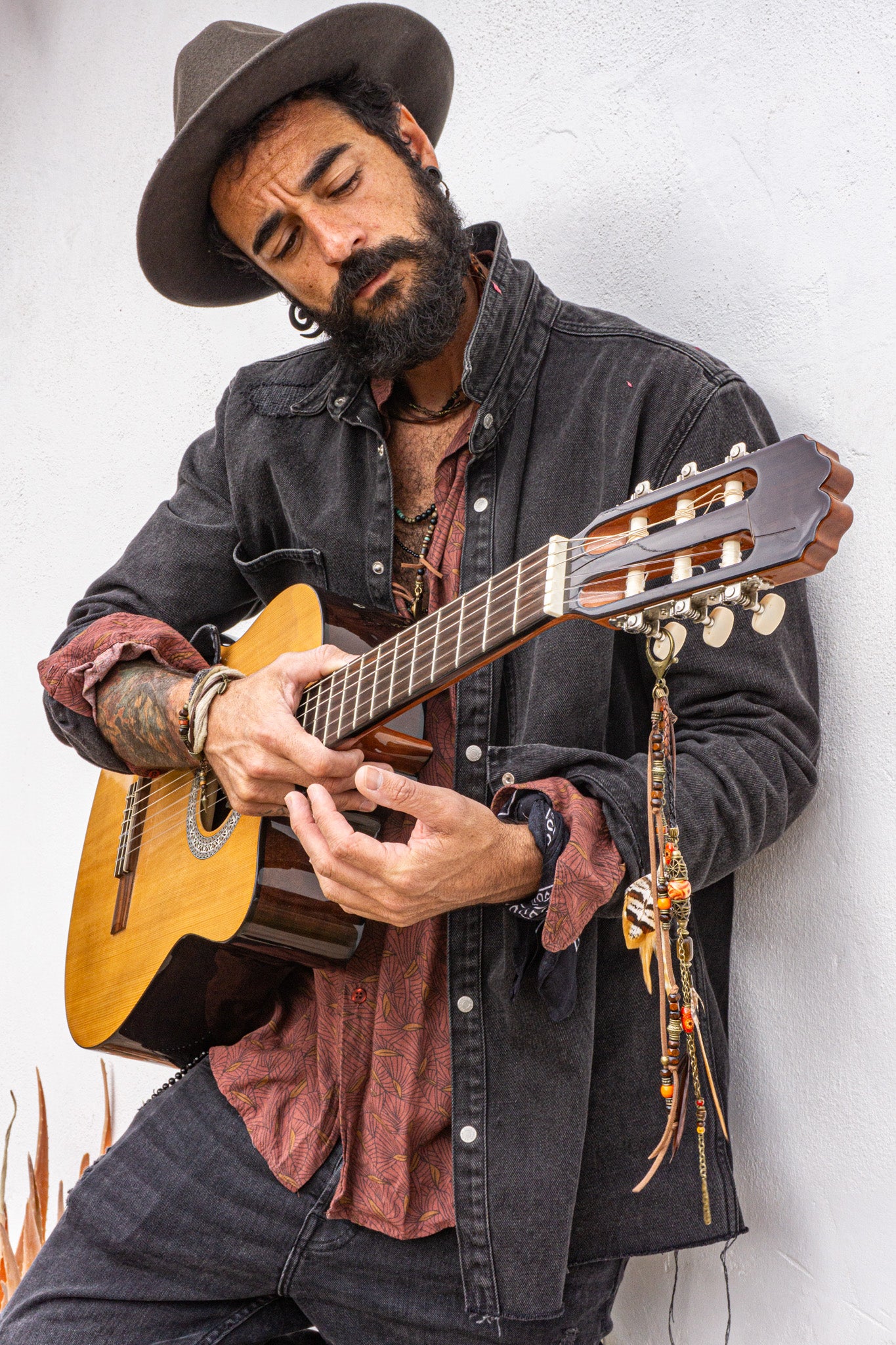 Boho Feather Leather Multiuse Clip- Keycahin- Bag & Guitar Accessory