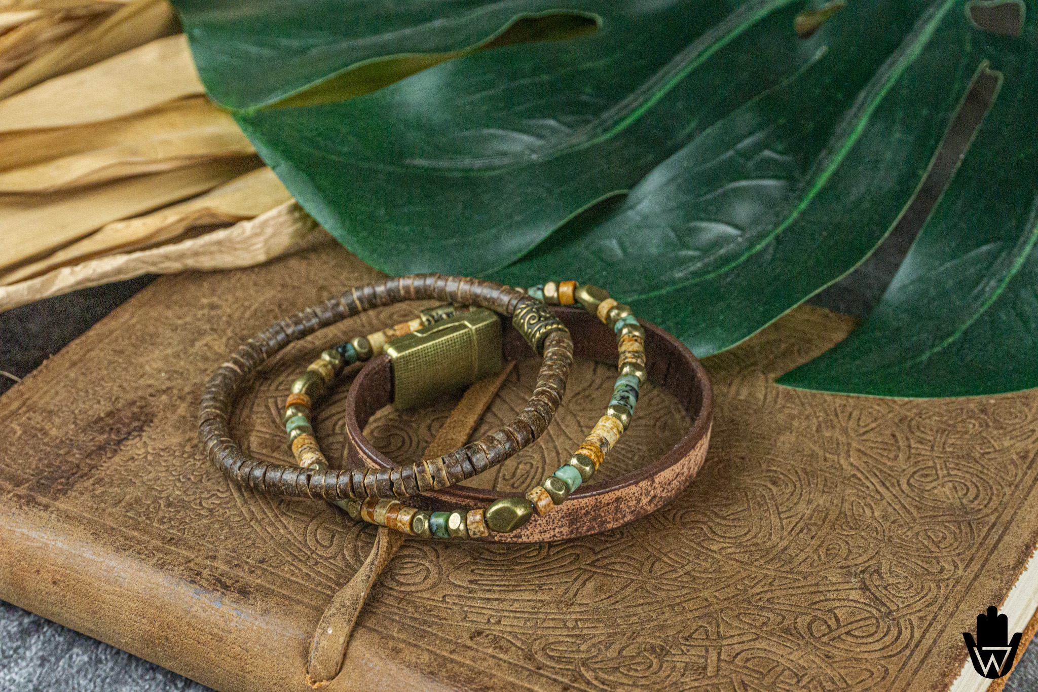 triple bracelet set made of jasper, coconut and leather- wander jewellery