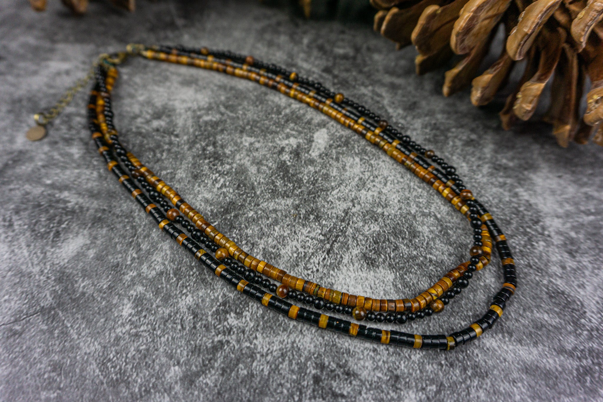 triple choker necklace set made of tiger eye and black onyx gemstone beads- wander jewellery