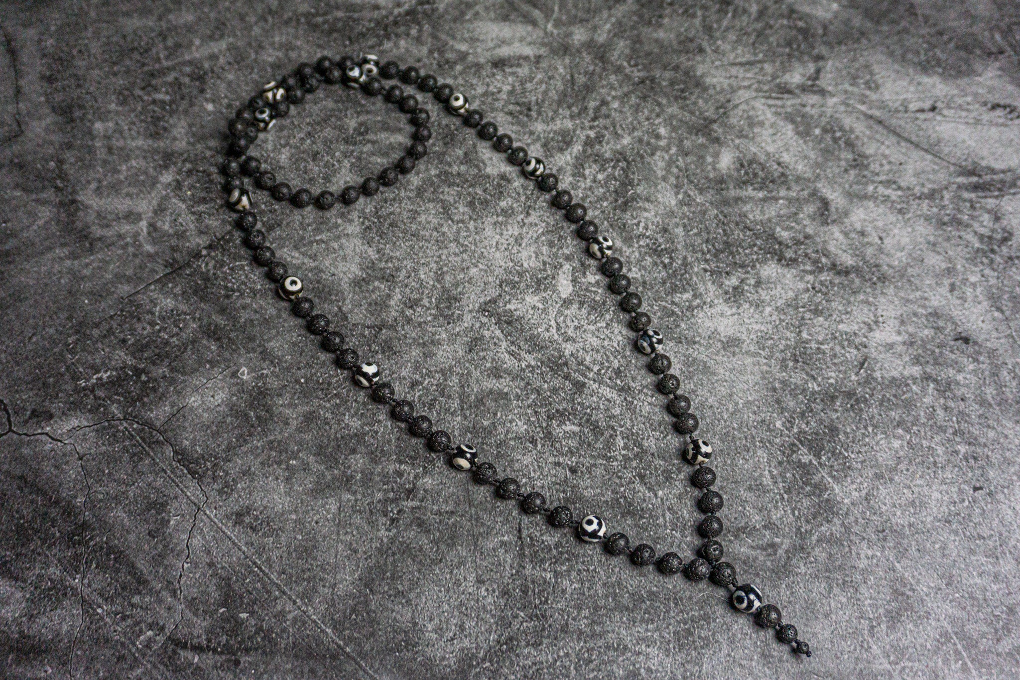 long lava stone mala necklace with agate gemstone- wander jewellery