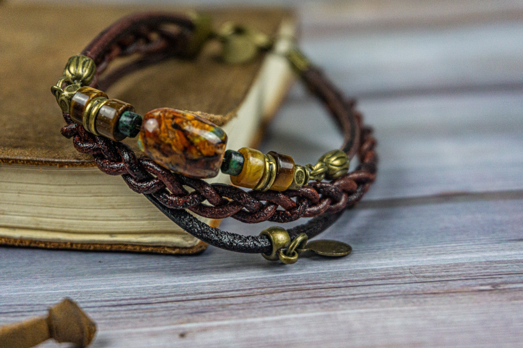 bracelet set made of leather and earthy colors gemstones-wander jewellery