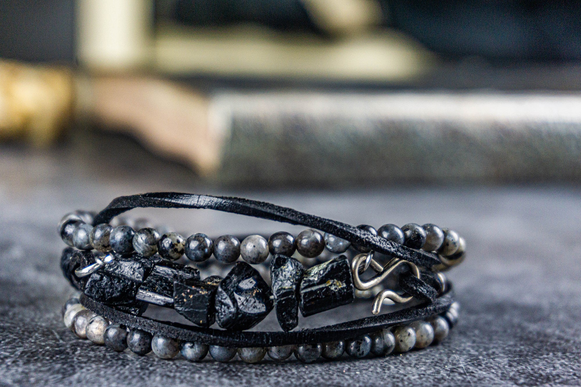 Labradorite gemstones wrap bracelet with hook closure 