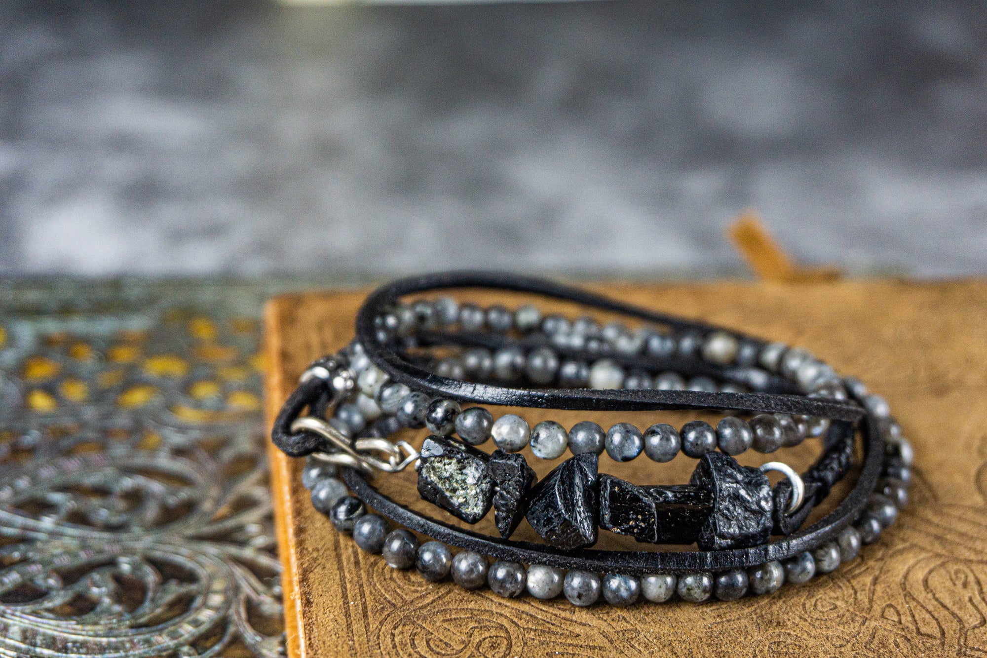 Edgy gemstone and leather bracelet for men 